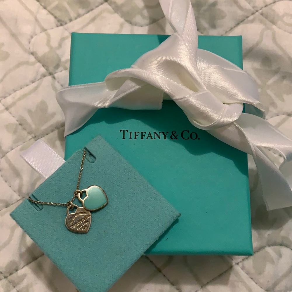 Tiffany & Co. Return to Tiffany necklace